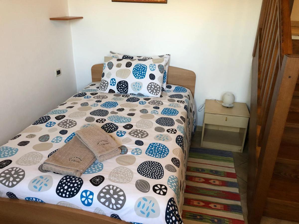 Casa Vacanze Uliveto บอร์ดิเกรา ภายนอก รูปภาพ